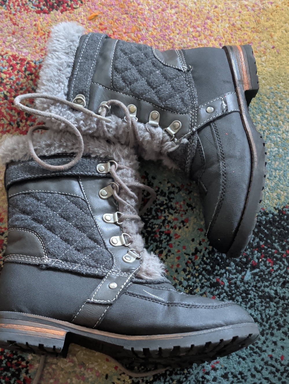 Rock & Candy Girls Gray Quilted Faux-Fur Lace-Up Boots